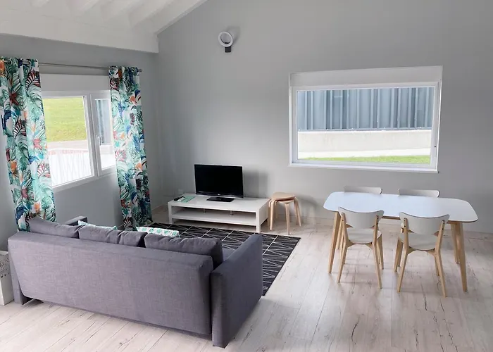 Rosa 산틸라나델마르